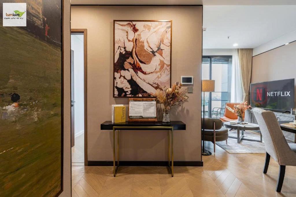 The Lumiere Riverside Residence Apartment Ho Şi Min Exterior foto