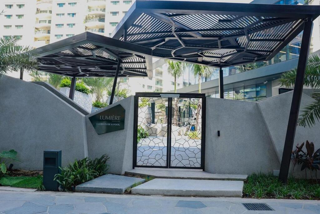 The Lumiere Riverside Residence Apartment Ho Şi Min Exterior foto